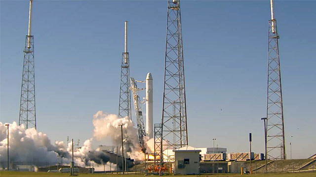 SpaceX Rocket Performs Engine Test for Dec. 7 Space Capsule Launch